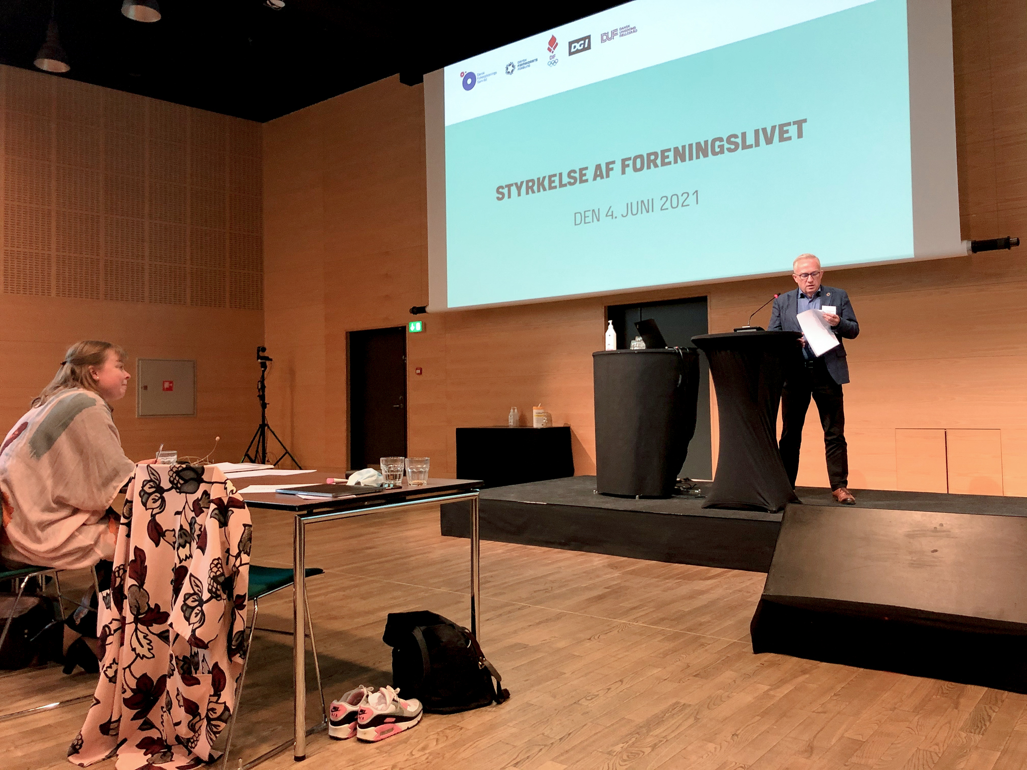 Ros og løfter på Kulturministeriets konference