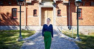 "Vores demokrati har brug for, at vi mødes og taler sammen på tværs af holdninger,” siger Camilla Laudrup, der er direktør for Folkemøde Bornholm.