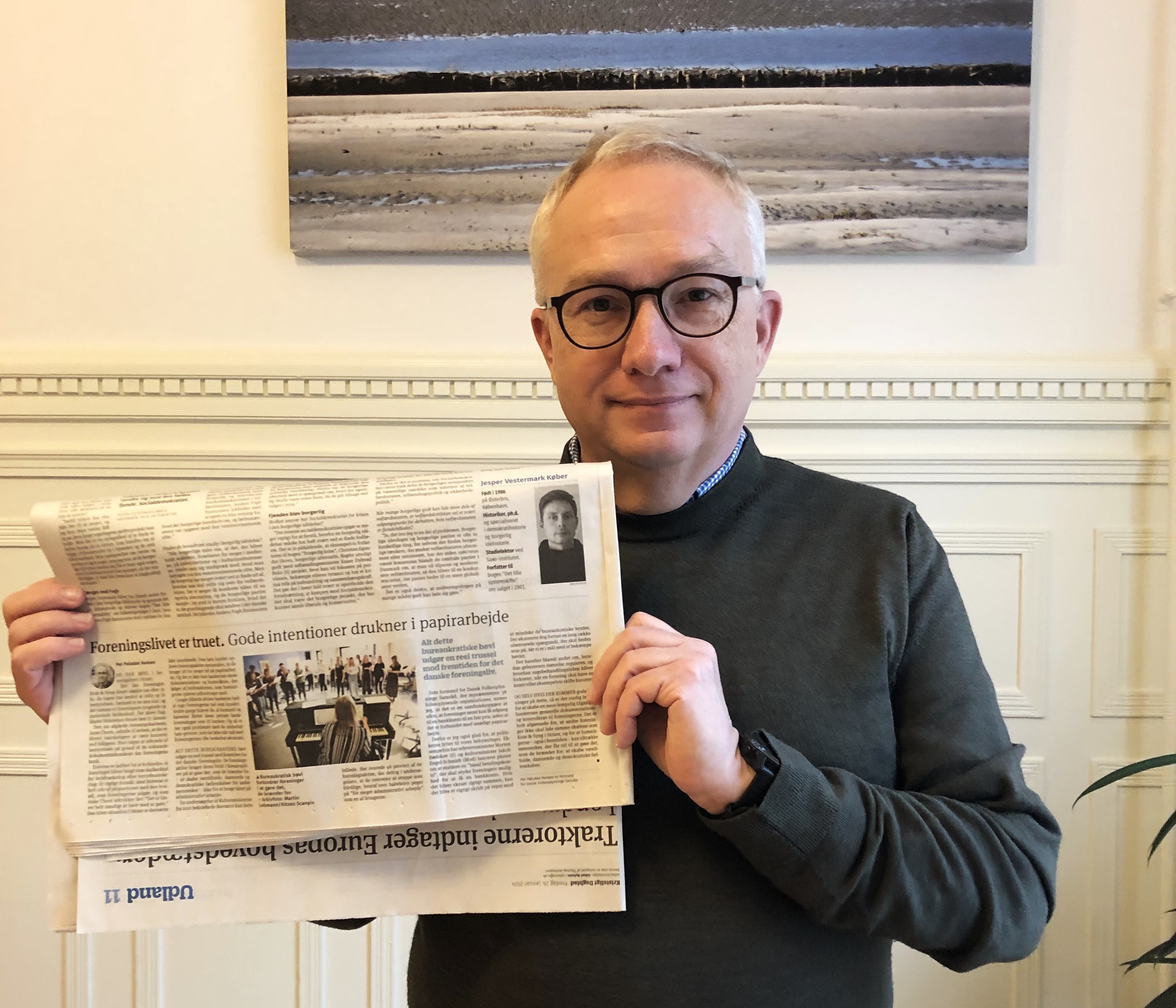 DFS-formand, Per Paludan Hansen, har skrevet et indlæg om bankbøvlet, der truer foreningslivet, til Kristelig Dagblad